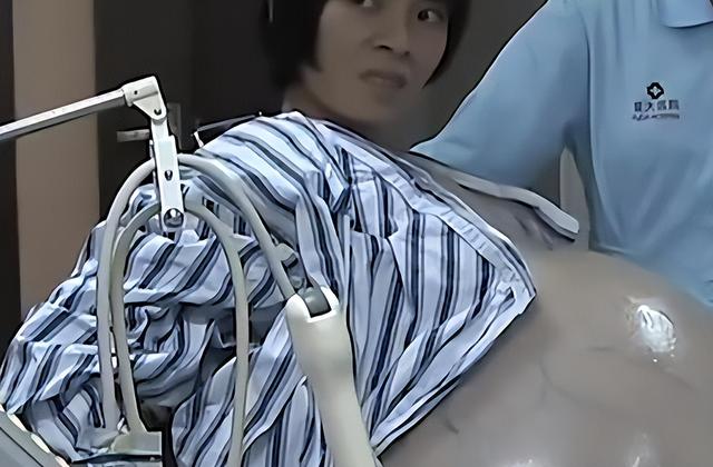 廣東女子懷孕12個月未生，肚子55公斤，醫(yī)生：你肚子里的不是孩子