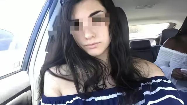 兒媳當(dāng)街賣淫，公公婆婆望風(fēng)收錢，丈夫?yàn)楹尾宦劜粏?wèn)？