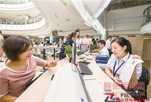 區(qū)鎮(zhèn)事權(quán)改革惠及民生，群眾辦事更方便快捷